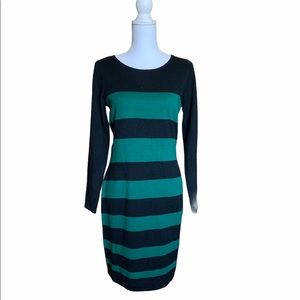 Women’s Black&Green Sweater Dress Size Small